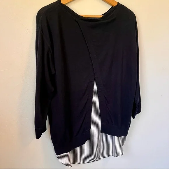 Market & Spruce Navy Blue & Stripe Mock-Layered Knit Crewneck Sweater, Size M - Picture 5 of 10